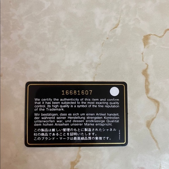 Chanel jumbo double flap beige caviar bag - Picture 9 of 9